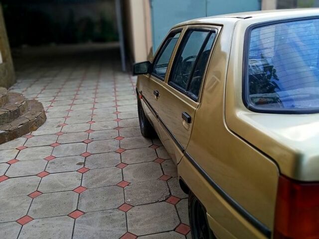 ЗАЗ Славута, объемом двигателя 1.3 л и пробегом 100 тыс. км за 900 $, фото 3 на Automoto.ua