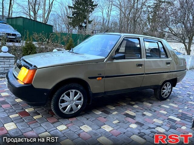 ЗАЗ Славута, объемом двигателя 1.2 л и пробегом 196 тыс. км за 650 $, фото 5 на Automoto.ua