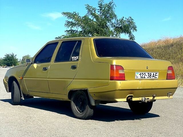 ЗАЗ Славута, объемом двигателя 1.2 л и пробегом 213 тыс. км за 960 $, фото 1 на Automoto.ua