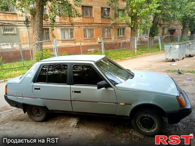 ЗАЗ Славута, объемом двигателя 1.2 л и пробегом 100 тыс. км за 650 $, фото 3 на Automoto.ua