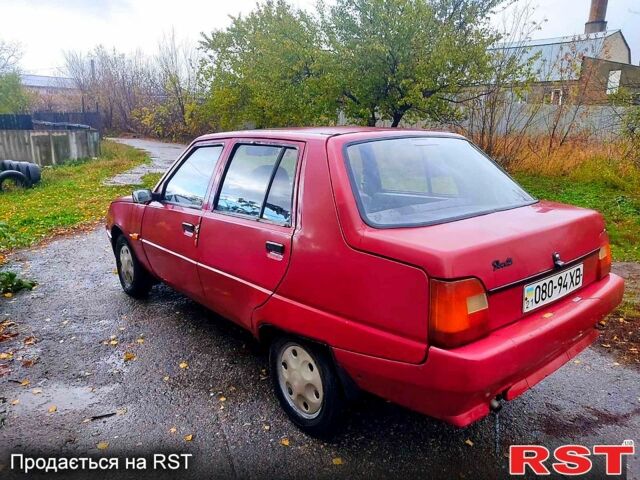 ЗАЗ Славута, объемом двигателя 1.2 л и пробегом 128 тыс. км за 650 $, фото 4 на Automoto.ua