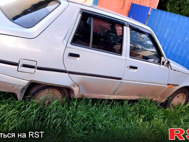 ЗАЗ Славута, объемом двигателя 1.2 л и пробегом 0 тыс. км за 600 $, фото 4 на Automoto.ua