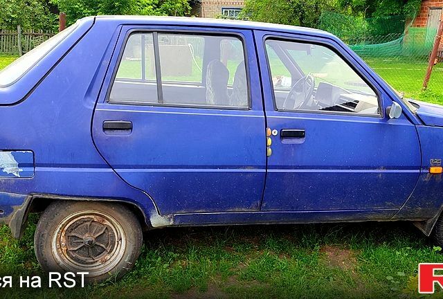 ЗАЗ Славута, объемом двигателя 1.2 л и пробегом 160 тыс. км за 430 $, фото 4 на Automoto.ua