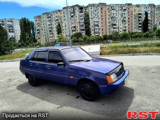 ЗАЗ Славута 2004 в Николаеве на Automoto.ua ЗАЗ Славута, объемом двигателя 1.2 л и пробегом 180 тыс. км за 850 $, фото 3 на Automoto.ua