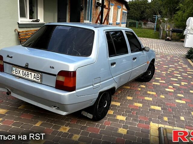 ЗАЗ Славута, объемом двигателя 1.2 л и пробегом 200 тыс. км за 700 $, фото 4 на Automoto.ua