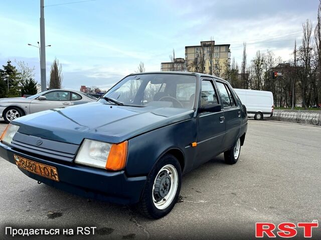 ЗАЗ Славута, объемом двигателя 1.2 л и пробегом 122 тыс. км за 1200 $, фото 2 на Automoto.ua