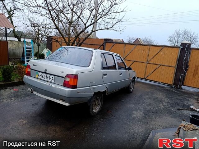 ЗАЗ Славута, объемом двигателя 1.2 л и пробегом 235 тыс. км за 400 $, фото 2 на Automoto.ua