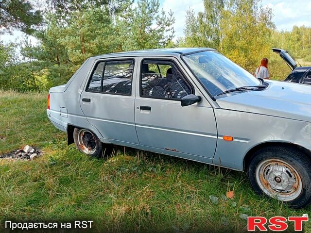 ЗАЗ Славута, объемом двигателя 1.2 л и пробегом 82 тыс. км за 500 $, фото 2 на Automoto.ua