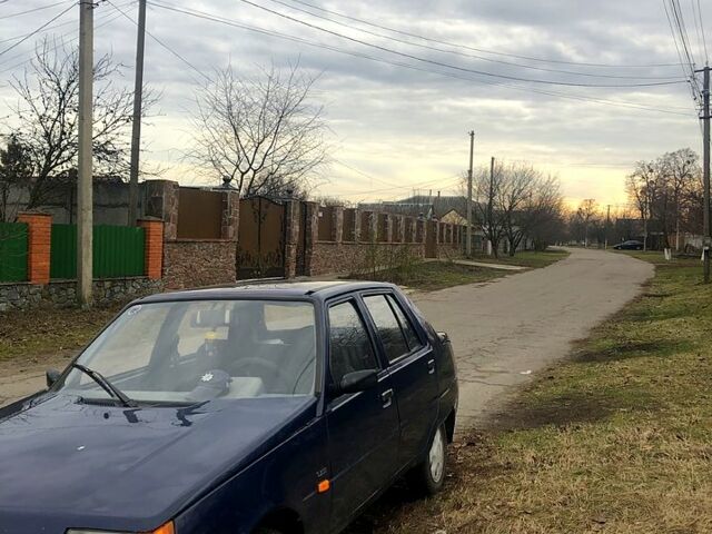 ЗАЗ Славута, объемом двигателя 13 л и пробегом 180 тыс. км за 1000 $, фото 1 на Automoto.ua