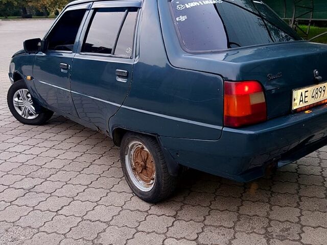 ЗАЗ Славута, объемом двигателя 1.2 л и пробегом 150 тыс. км за 550 $, фото 4 на Automoto.ua