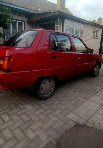 ЗАЗ Славута, объемом двигателя 1.3 л и пробегом 108 тыс. км за 1100 $, фото 2 на Automoto.ua