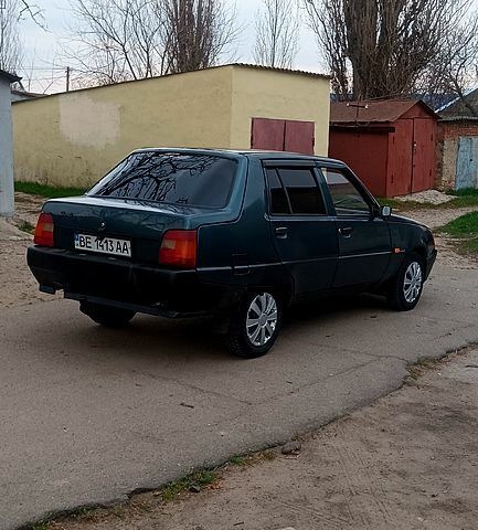 ЗАЗ Славута, объемом двигателя 12 л и пробегом 200 тыс. км за 999 $, фото 4 на Automoto.ua