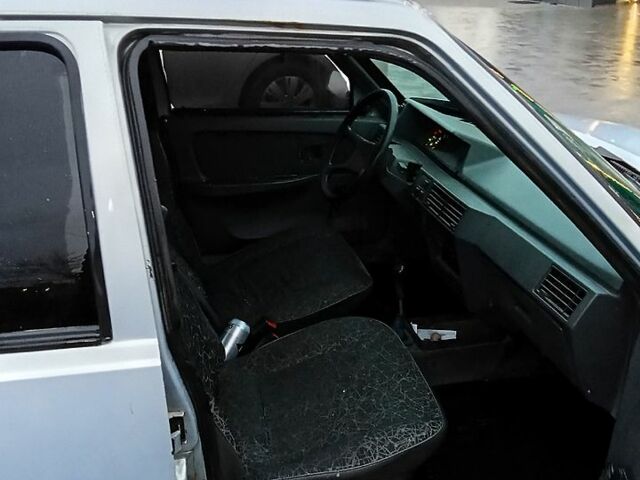 ЗАЗ Славута, объемом двигателя 1.2 л и пробегом 150 тыс. км за 450 $, фото 6 на Automoto.ua