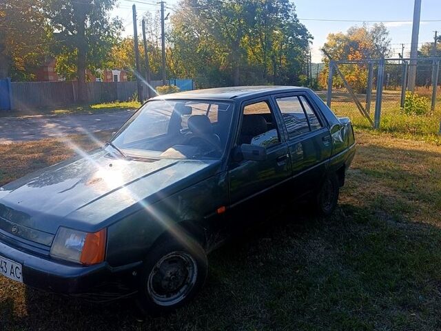 ЗАЗ Славута, объемом двигателя 1.2 л и пробегом 352 тыс. км за 600 $, фото 1 на Automoto.ua