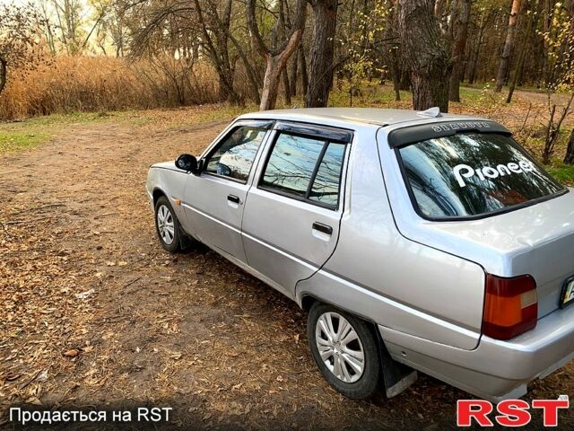 ЗАЗ Славута, объемом двигателя 1.2 л и пробегом 0 тыс. км за 840 $, фото 4 на Automoto.ua