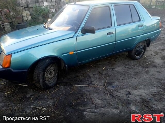 ЗАЗ Славута, объемом двигателя 1.2 л и пробегом 0 тыс. км за 1000 $, фото 1 на Automoto.ua