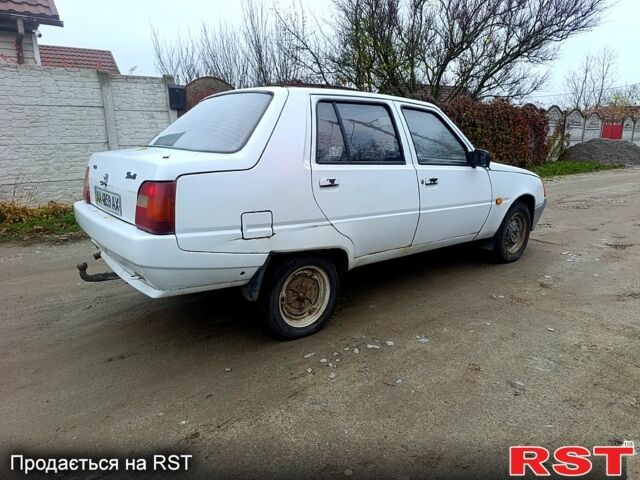 ЗАЗ Славута, объемом двигателя 1.2 л и пробегом 140 тыс. км за 550 $, фото 3 на Automoto.ua