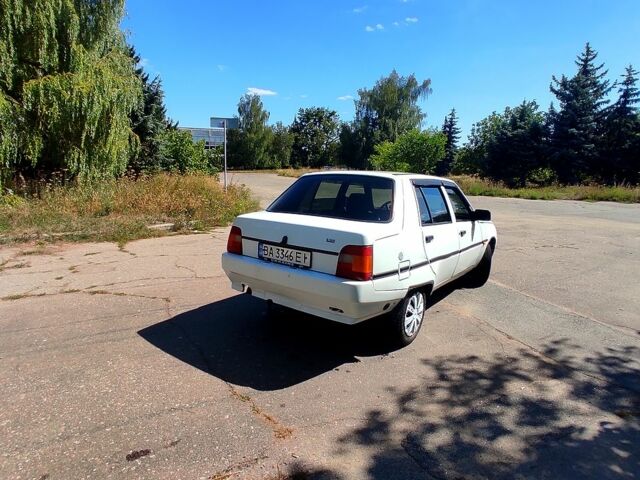 ЗАЗ Славута, об'ємом двигуна 1.2 л та пробігом 117 тис. км за 1250 $, фото 2 на Automoto.ua
