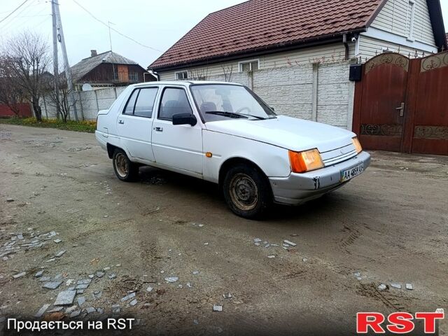 ЗАЗ Славута, объемом двигателя 1.2 л и пробегом 140 тыс. км за 550 $, фото 2 на Automoto.ua