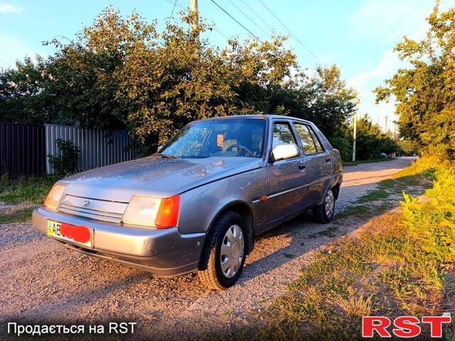 ЗАЗ Славута, объемом двигателя 1.2 л и пробегом 65 тыс. км за 1450 $, фото 3 на Automoto.ua