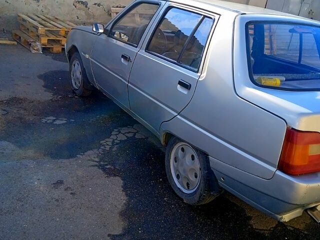 ЗАЗ Славута, объемом двигателя 13 л и пробегом 0 тыс. км за 1200 $, фото 1 на Automoto.ua