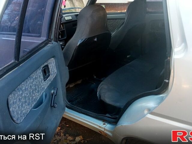 ЗАЗ Славута, объемом двигателя 1.3 л и пробегом 156 тыс. км за 800 $, фото 9 на Automoto.ua