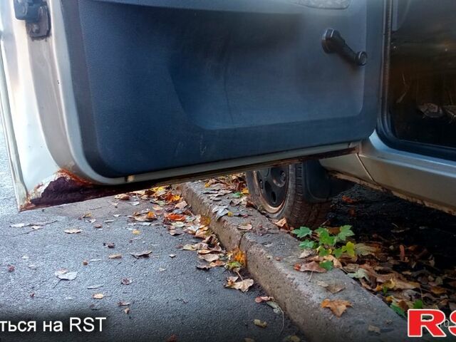 ЗАЗ Славута, объемом двигателя 1.3 л и пробегом 156 тыс. км за 800 $, фото 7 на Automoto.ua