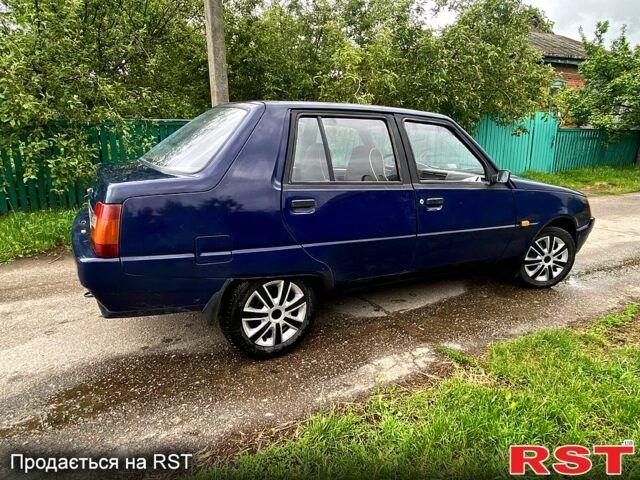 ЗАЗ Славута, объемом двигателя 1.2 л и пробегом 136 тыс. км за 1199 $, фото 1 на Automoto.ua