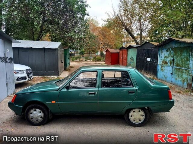 ЗАЗ Славута 2009 в Запорожье на Automoto.ua ЗАЗ Славута, объемом двигателя 1.3 л и пробегом 54 тыс. км за 1500 $, фото 4 на Automoto.ua