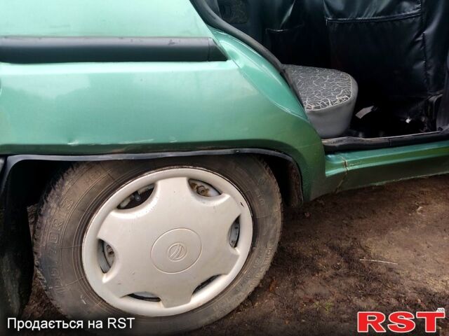 ЗАЗ Славута, объемом двигателя 1.3 л и пробегом 112 тыс. км за 1300 $, фото 4 на Automoto.ua