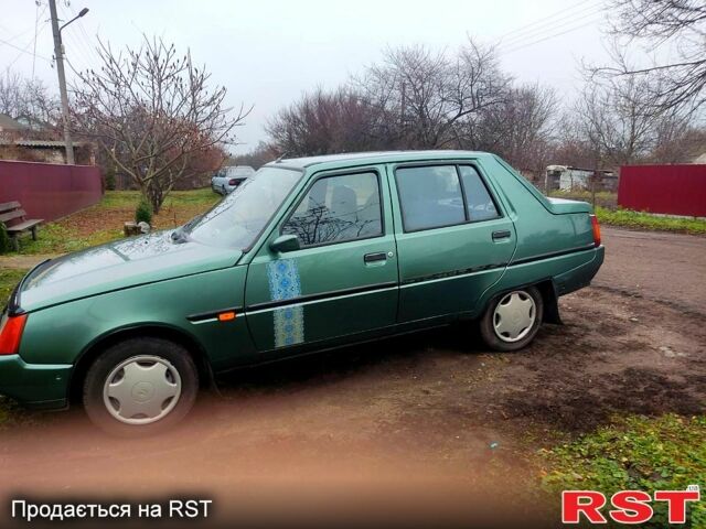 ЗАЗ Славута, объемом двигателя 1.3 л и пробегом 112 тыс. км за 1300 $, фото 6 на Automoto.ua