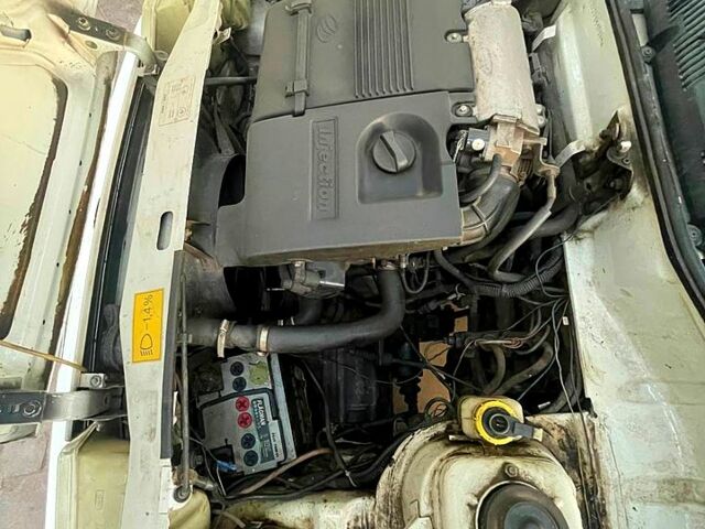 ЗАЗ Славута, объемом двигателя 1.2 л и пробегом 54 тыс. км за 890 $, фото 4 на Automoto.ua