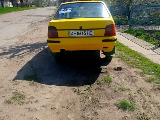 Желтый ЗАЗ Славута, объемом двигателя 1.2 л и пробегом 219 тыс. км за 700 $, фото 1 на Automoto.ua