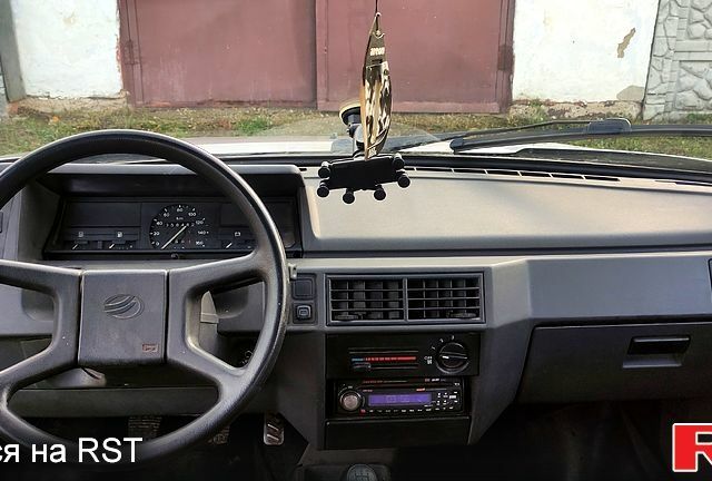 Серый ЗАЗ Славута, объемом двигателя 1.1 л и пробегом 60 тыс. км за 1200 $, фото 7 на Automoto.ua