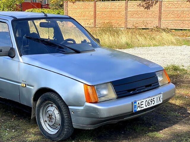 Серый ЗАЗ Славута, объемом двигателя 1.2 л и пробегом 96 тыс. км за 750 $, фото 4 на Automoto.ua