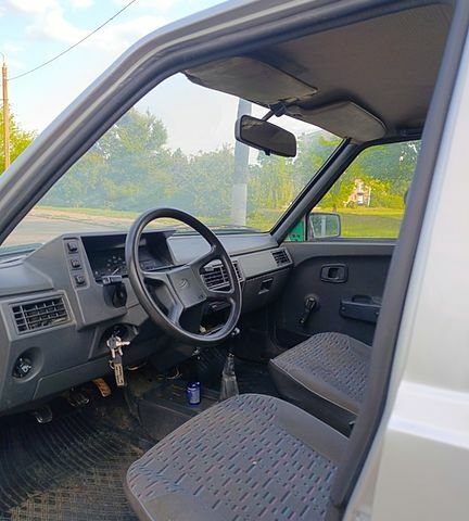 Серый ЗАЗ Славута, объемом двигателя 1.1 л и пробегом 138 тыс. км за 810 $, фото 2 на Automoto.ua