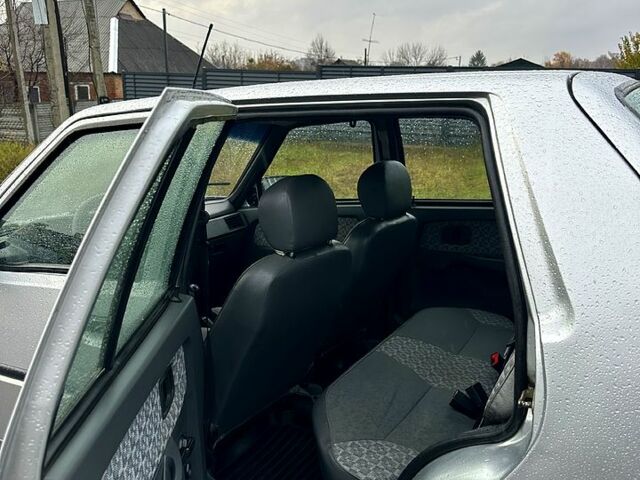 Серый ЗАЗ Славута, объемом двигателя 1.2 л и пробегом 68 тыс. км за 1400 $, фото 5 на Automoto.ua