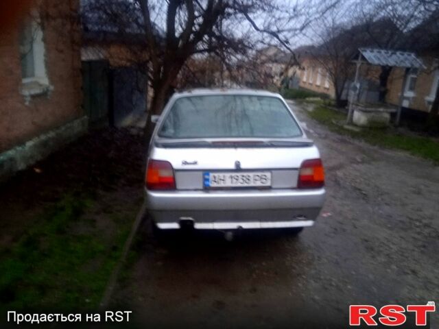 Серый ЗАЗ Славута, объемом двигателя 1.3 л и пробегом 110 тыс. км за 650 $, фото 3 на Automoto.ua