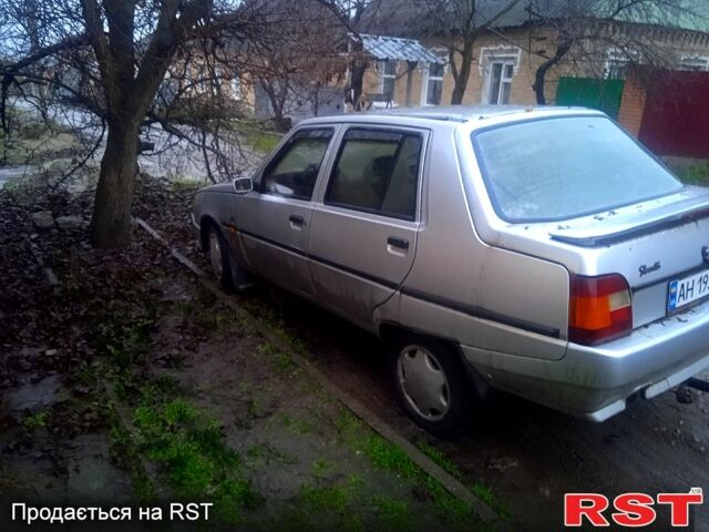 Серый ЗАЗ Славута, объемом двигателя 1.3 л и пробегом 110 тыс. км за 650 $, фото 2 на Automoto.ua