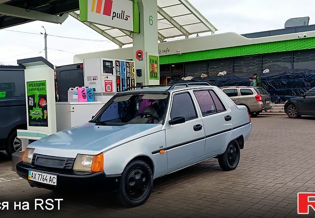 Серый ЗАЗ Славута, объемом двигателя 1.2 л и пробегом 84 тыс. км за 950 $, фото 3 на Automoto.ua