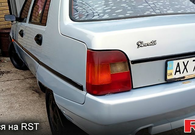 Серый ЗАЗ Славута, объемом двигателя 1.2 л и пробегом 84 тыс. км за 950 $, фото 5 на Automoto.ua