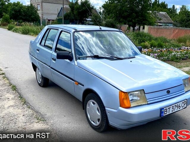 Серый ЗАЗ Славута, объемом двигателя 1.2 л и пробегом 205 тыс. км за 650 $, фото 3 на Automoto.ua