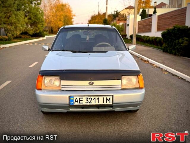 Серый ЗАЗ Славута, объемом двигателя 1.2 л и пробегом 145 тыс. км за 1200 $, фото 3 на Automoto.ua