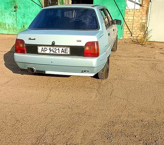 Серый ЗАЗ Славута, объемом двигателя 1.2 л и пробегом 160 тыс. км за 720 $, фото 1 на Automoto.ua