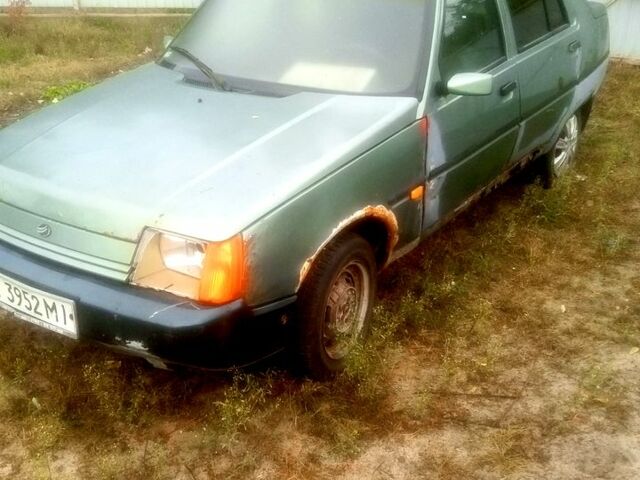 Сірий ЗАЗ Славута, об'ємом двигуна 1.2 л та пробігом 20 тис. км за 240 $, фото 2 на Automoto.ua