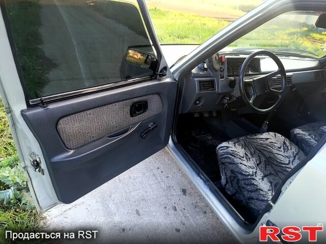 Серый ЗАЗ Славута, объемом двигателя 1.2 л и пробегом 146 тыс. км за 1400 $, фото 7 на Automoto.ua