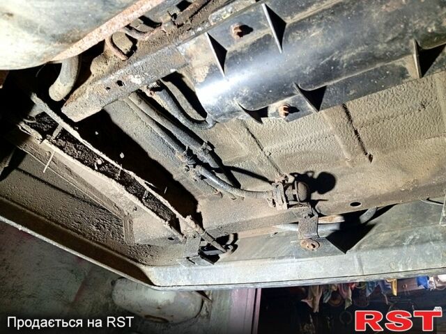 Серый ЗАЗ Славута, объемом двигателя 1.2 л и пробегом 100 тыс. км за 1300 $, фото 6 на Automoto.ua