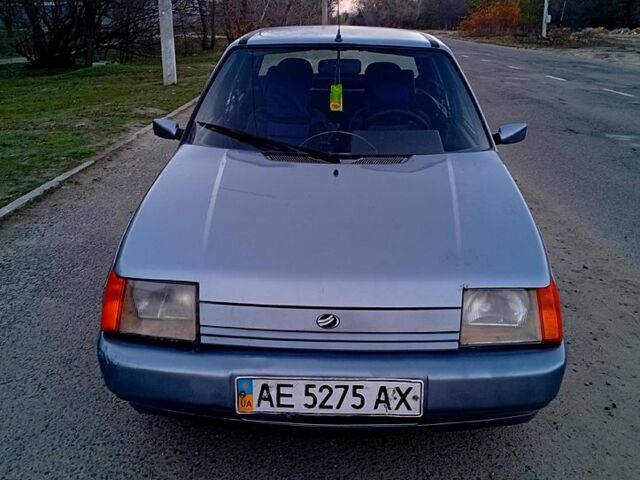 Серый ЗАЗ Славута, объемом двигателя 1.2 л и пробегом 142 тыс. км за 650 $, фото 3 на Automoto.ua