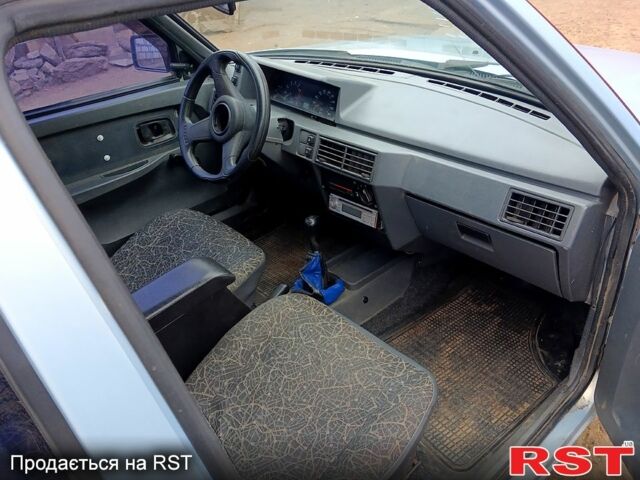 Сірий ЗАЗ Славута, об'ємом двигуна 1.2 л та пробігом 10 тис. км за 1300 $, фото 4 на Automoto.ua