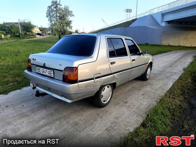 Серый ЗАЗ Славута, объемом двигателя 1.2 л и пробегом 146 тыс. км за 1400 $, фото 2 на Automoto.ua